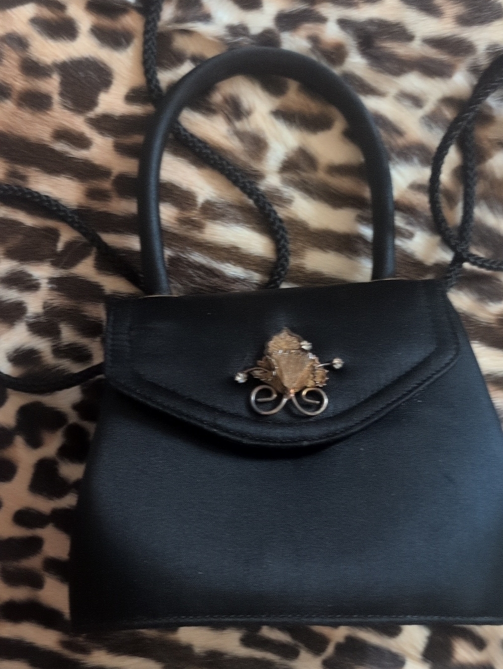 VTG Sasha Black Satin Eve Bag Whimsical Cinderella Carriage Clasp